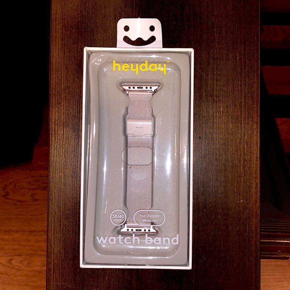 Heyday Apple Watch band metal mesh soft pink 38/40